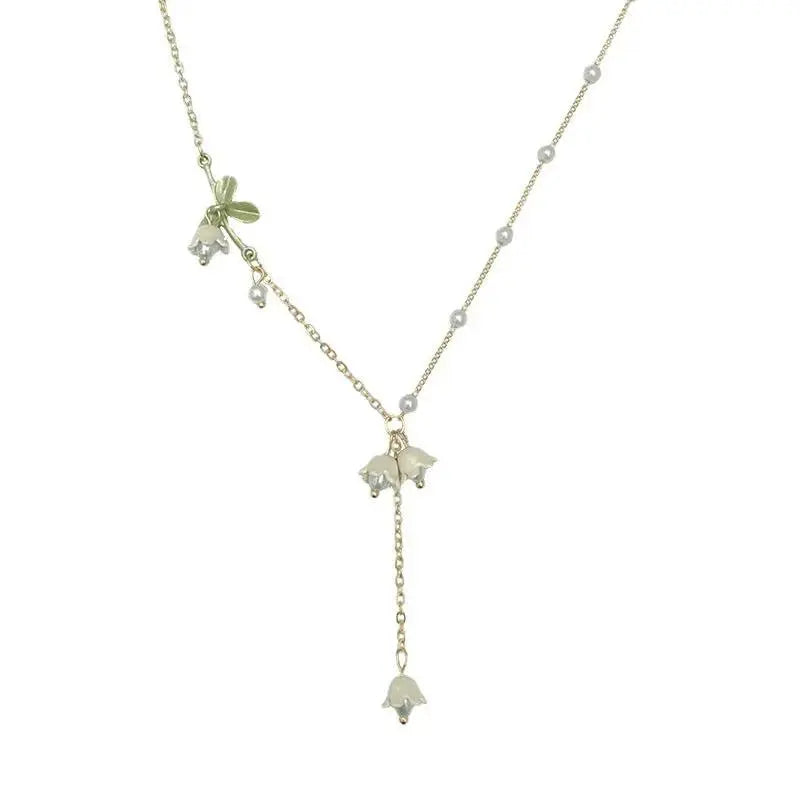 Floral Pearl Necklace - Elegant Summer Gift for Her by CHG-IJ