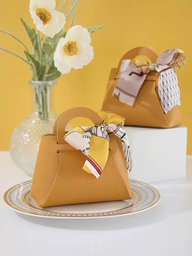Light Luxury Style PU Leather Handheld Candy Gift Box Wedding Gift with Handheld Gift Wedding Candy Bag by eprolo