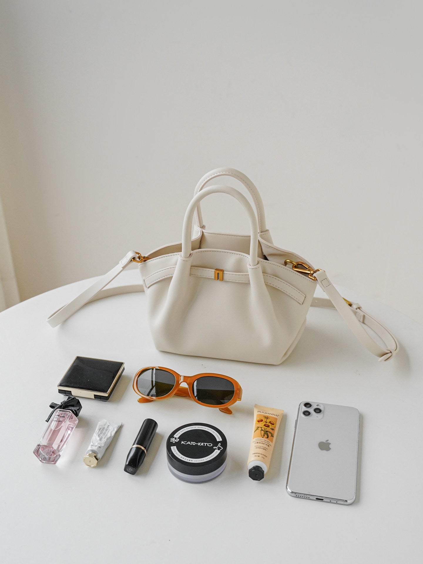 Stylish Fashion Handbag for Women - Perfect Everyday Use - Cherished Harbor Gifts