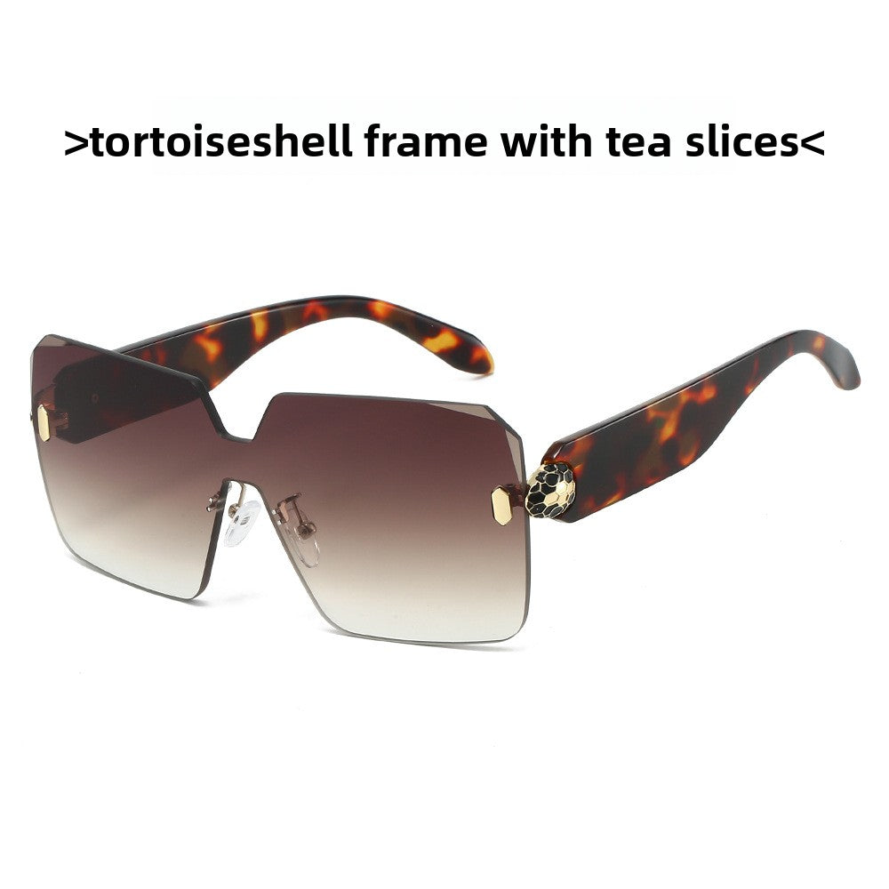Stylish Women's Designer Sunglasses with UV400 Protection - Cherished Harbor Gifts