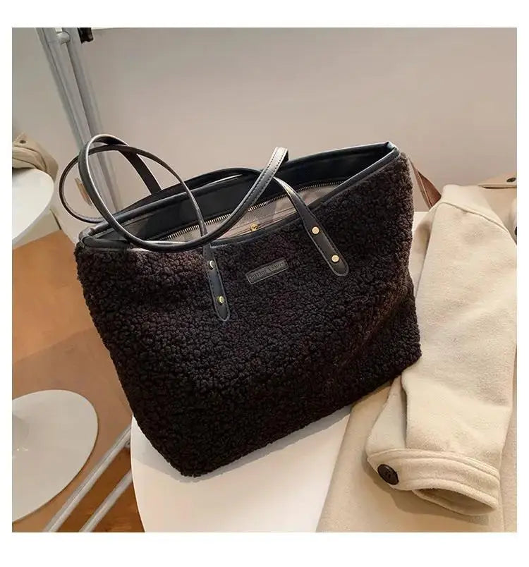 Women's Bags New Lambskin Bags Armpit Shoulder Bags Fashion Large Capacity Tote Bags Handbags by eprolo
