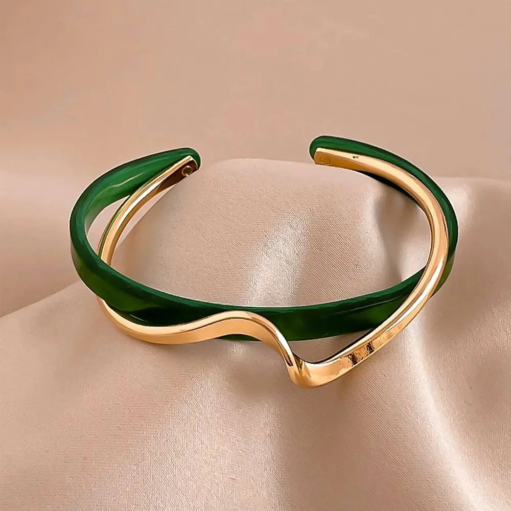 Eco-Friendly Imitation Mother-of-Pearl Open Alloy Bracelet
