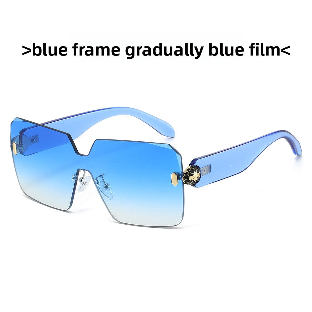 Stylish Women's Designer Sunglasses with UV400 Protection - Cherished Harbor Gifts