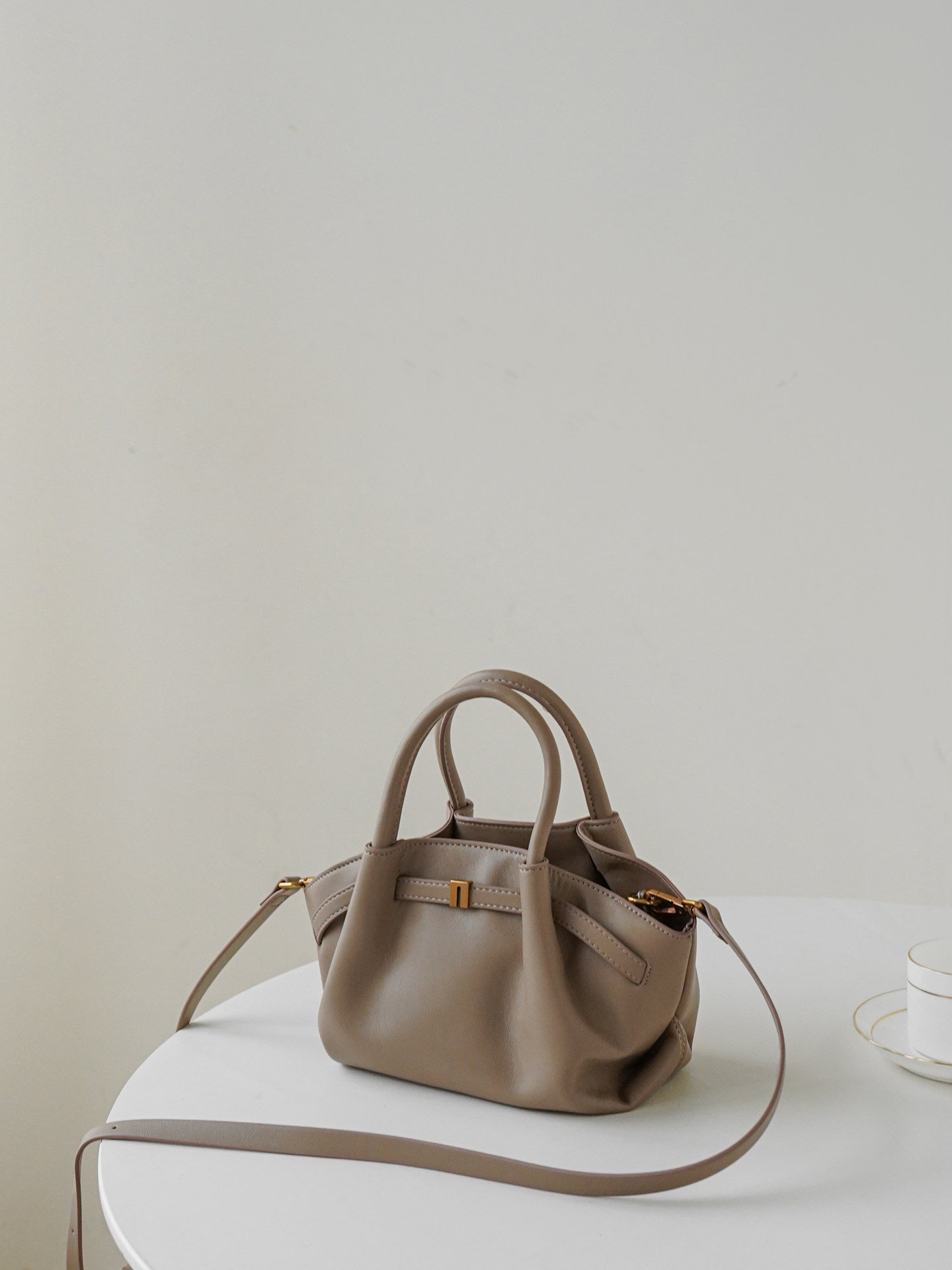 Stylish Fashion Handbag for Women - Perfect Everyday Use - Cherished Harbor Gifts