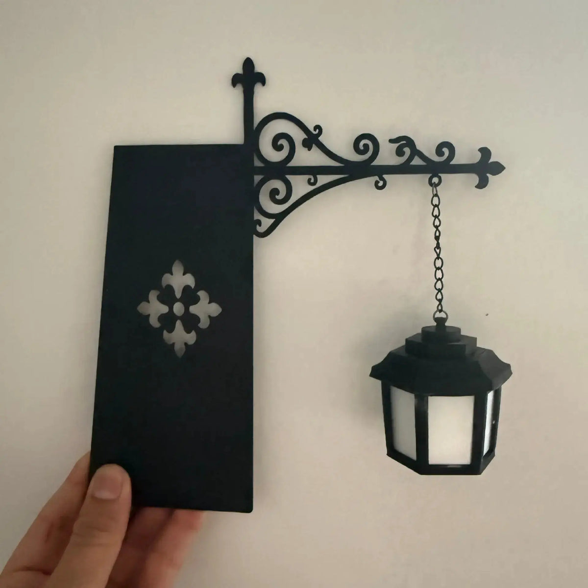 Ghost Bookshelf Lamp | Retro Halloween LED Shelf Light & Spooky Home D�cor by TED