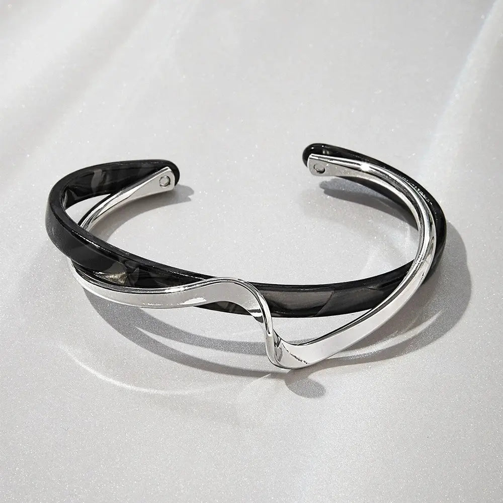 Eco-Friendly Imitation Mother-of-Pearl Open Alloy Bracelet