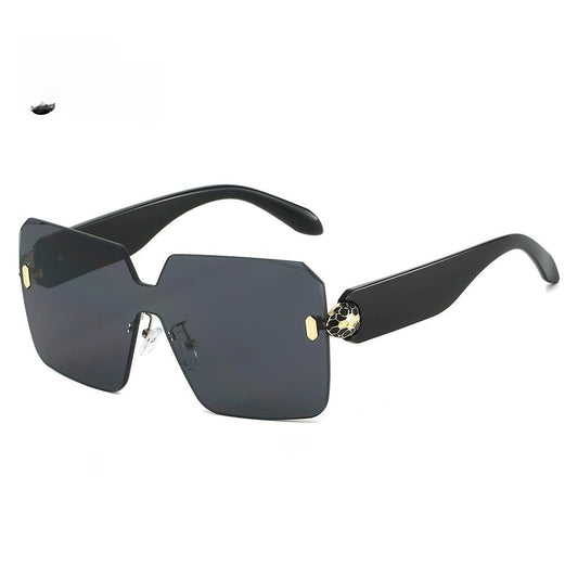 Stylish Women's Designer Sunglasses with UV400 Protection - Cherished Harbor Gifts
