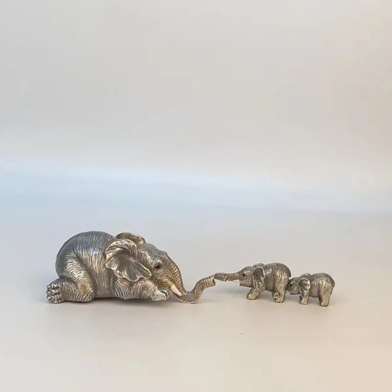 Charming Mother's Day Elephant Gift for Mom and Baby by EPR