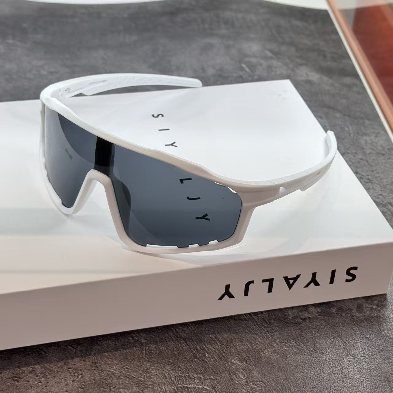 Photochromic Cycling Sunglasses for Ultimate Adventure - Cherished Harbor Gifts