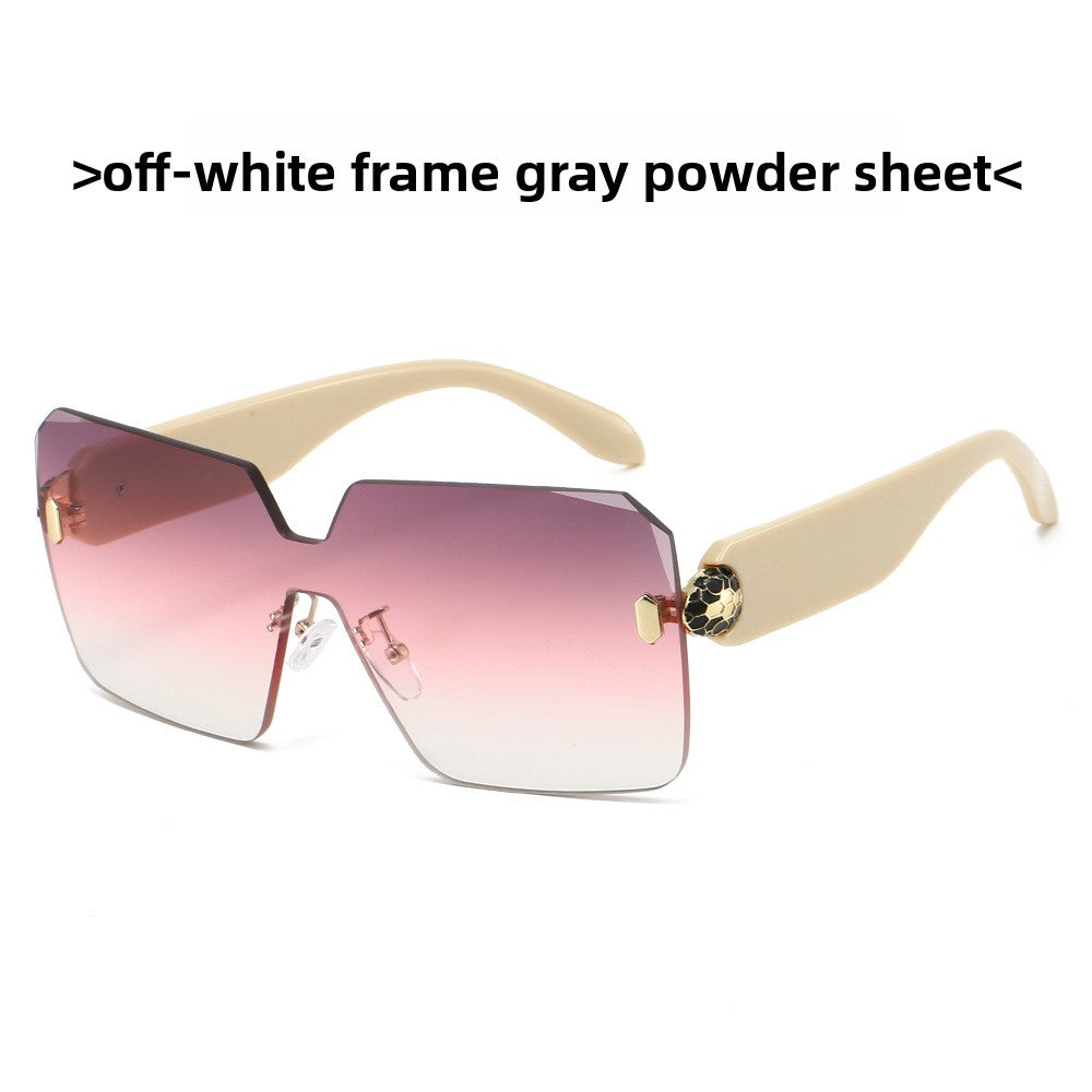 Stylish Women's Designer Sunglasses with UV400 Protection - Cherished Harbor Gifts