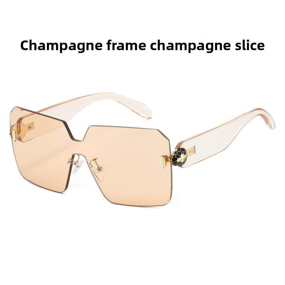 Stylish Women's Designer Sunglasses with UV400 Protection - Cherished Harbor Gifts