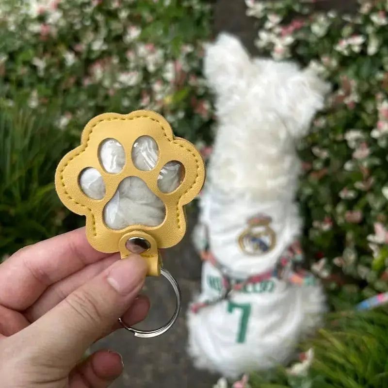 Genuine Leather Pet Keepsake Keychain for Dog and Cat Fur by TED