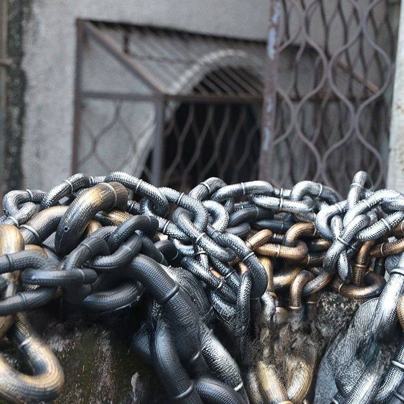 Realistic Halloween Plastic Decorative Chain Prop - Cherished Harbor Gifts